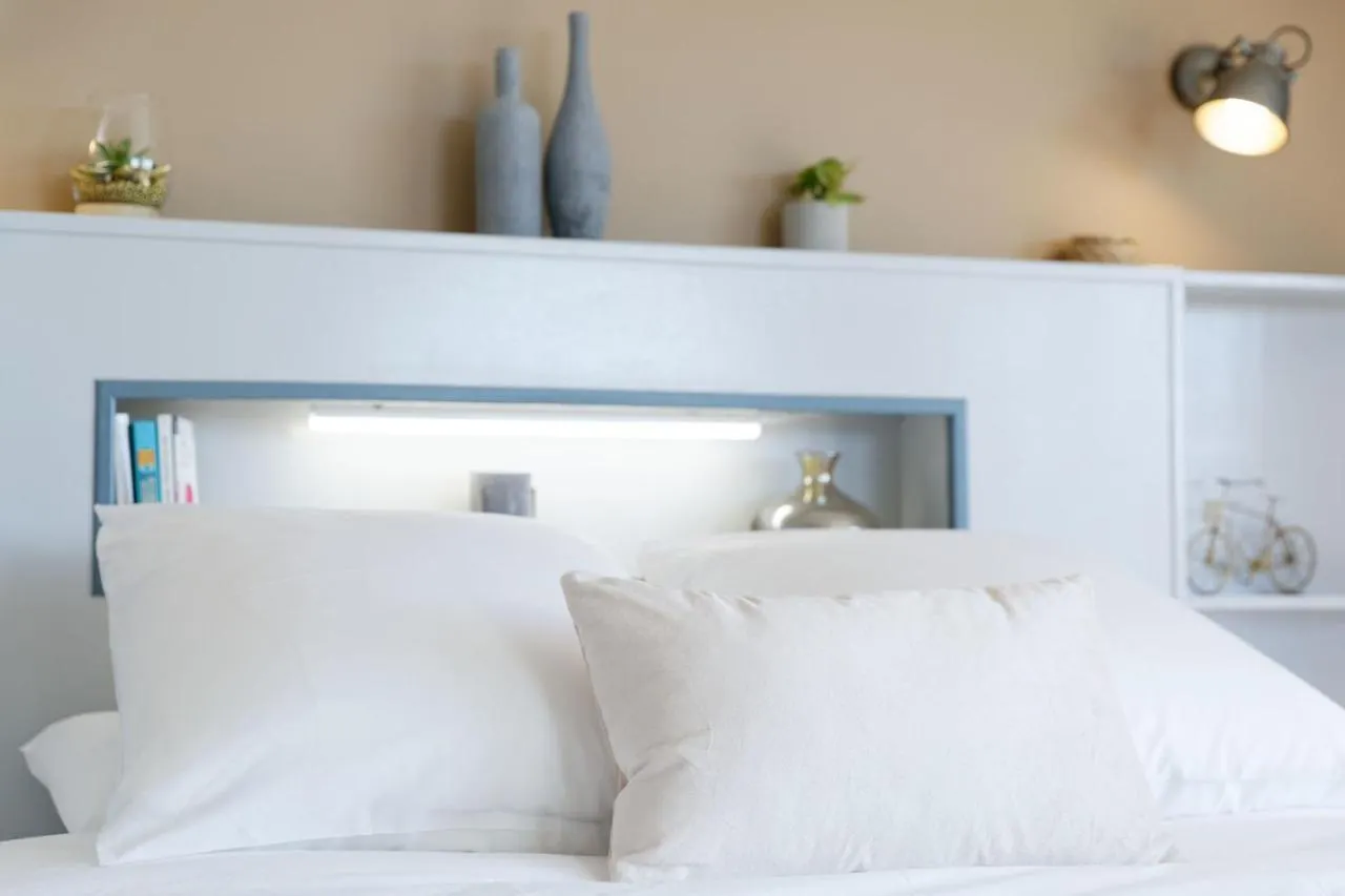 Chambre D'Hotes De Charme A La Maison Bleue Savignac-Mona Bed & Breakfast